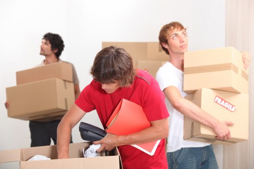 Choosing the right moving truck size for a home move in Wimbledon